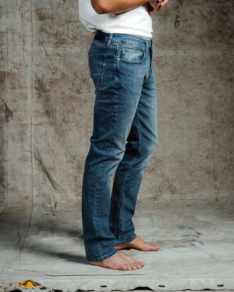 straight-leg-jeans-herren-779iej-1.jpg